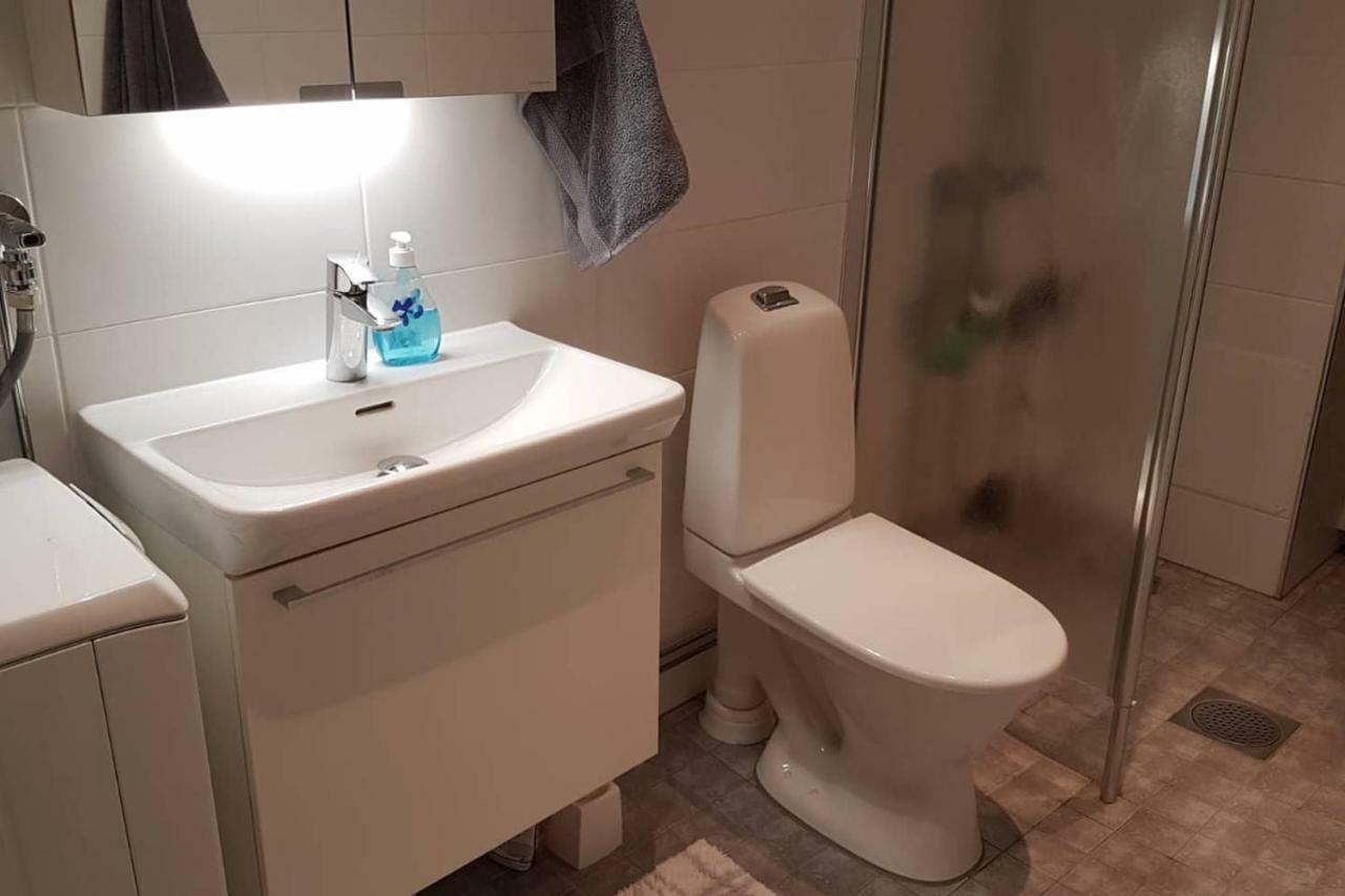 Kaunis Valoisa 3 Krs Pikkukaksio Vantaa Koivukylae Apartment Luaran gambar